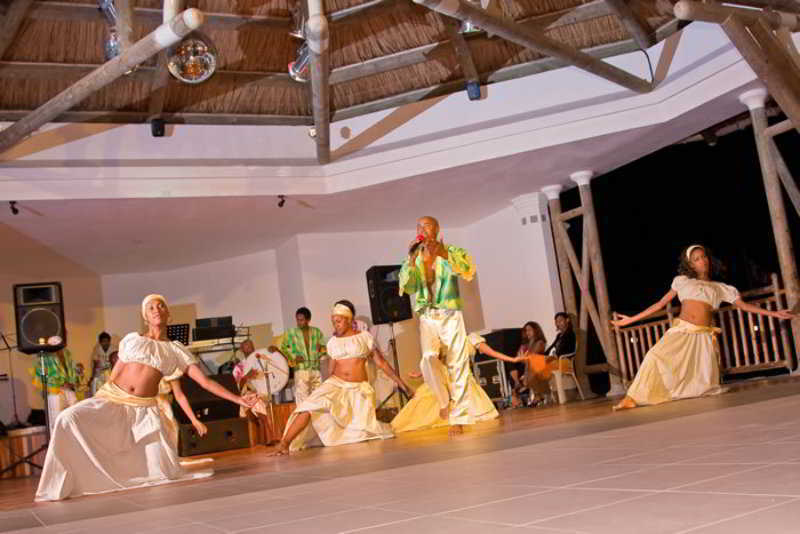 Pearle & Resort Flic en Flac