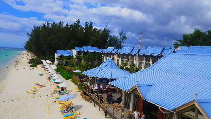 Pearle & Resort Flic en Flac